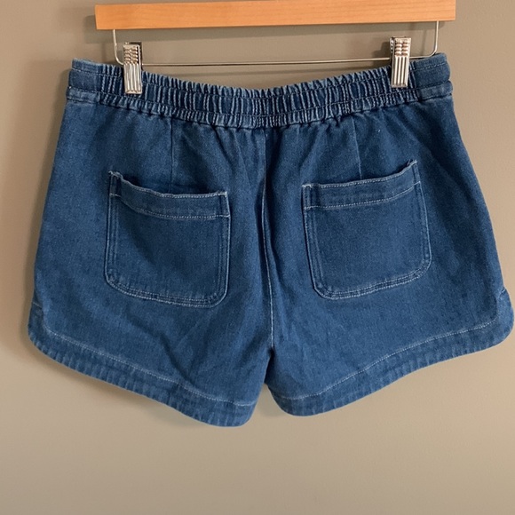 Womens J.Crew shorts - Picture 2 of 4